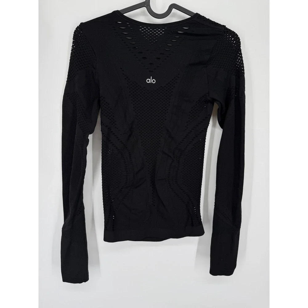 Alo Yoga Long Sleeve Top Women Small Black Seamless Perforated Thumbhole W5537R